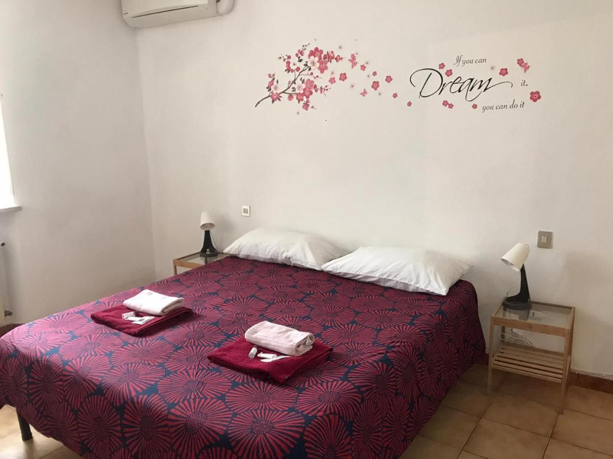 A Casa Di Lucia Bed & Breakfast Pisa Ngoại thất bức ảnh